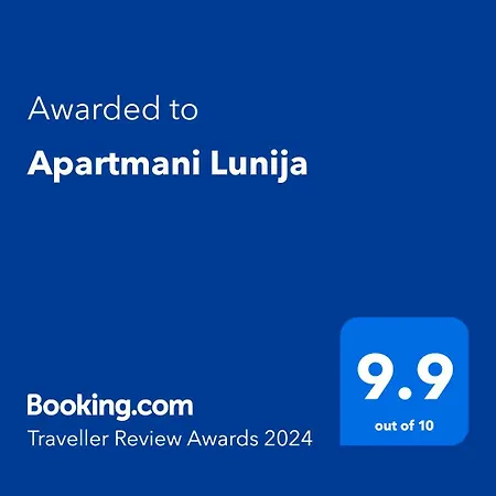 Lunija شقة